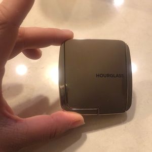 Hourglass Ambient Lighting Blush in Luminous Flash